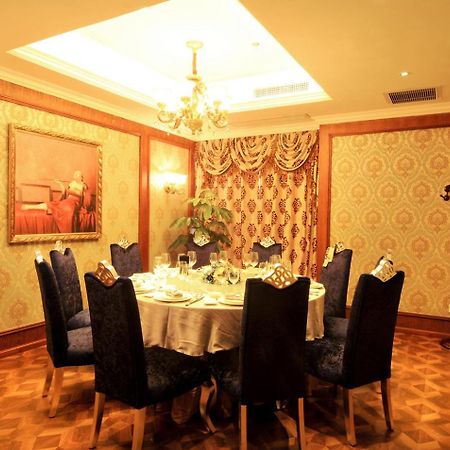 Chengdu French Theme Gold Palace Ngoại thất bức ảnh