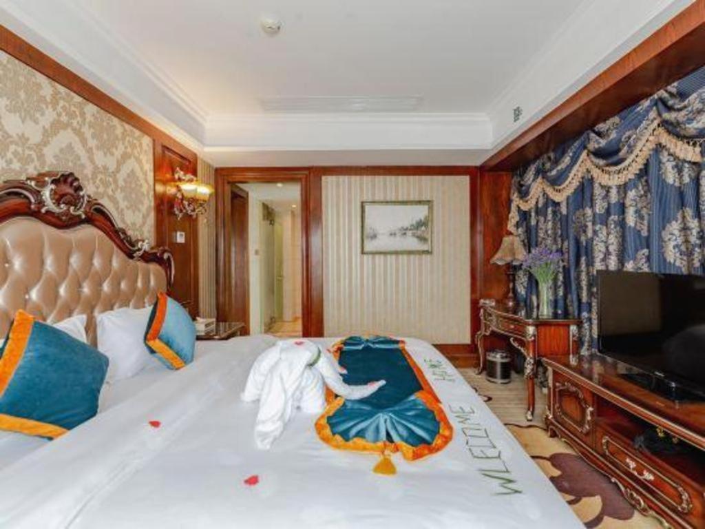 Chengdu French Theme Gold Palace Ngoại thất bức ảnh