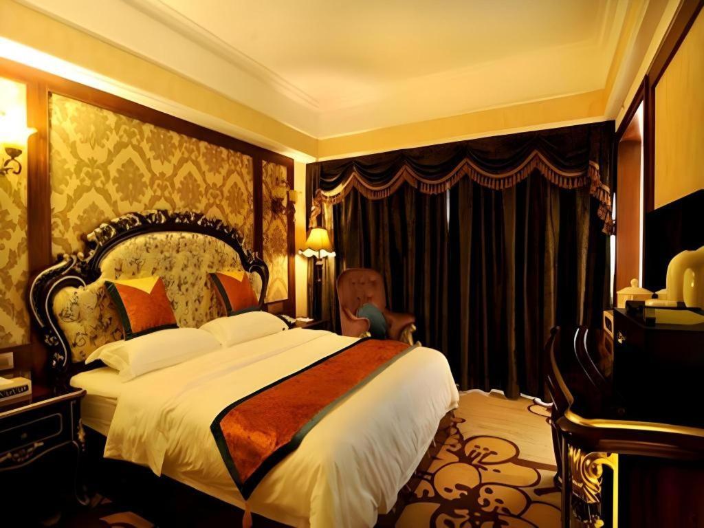 Chengdu French Theme Gold Palace Ngoại thất bức ảnh