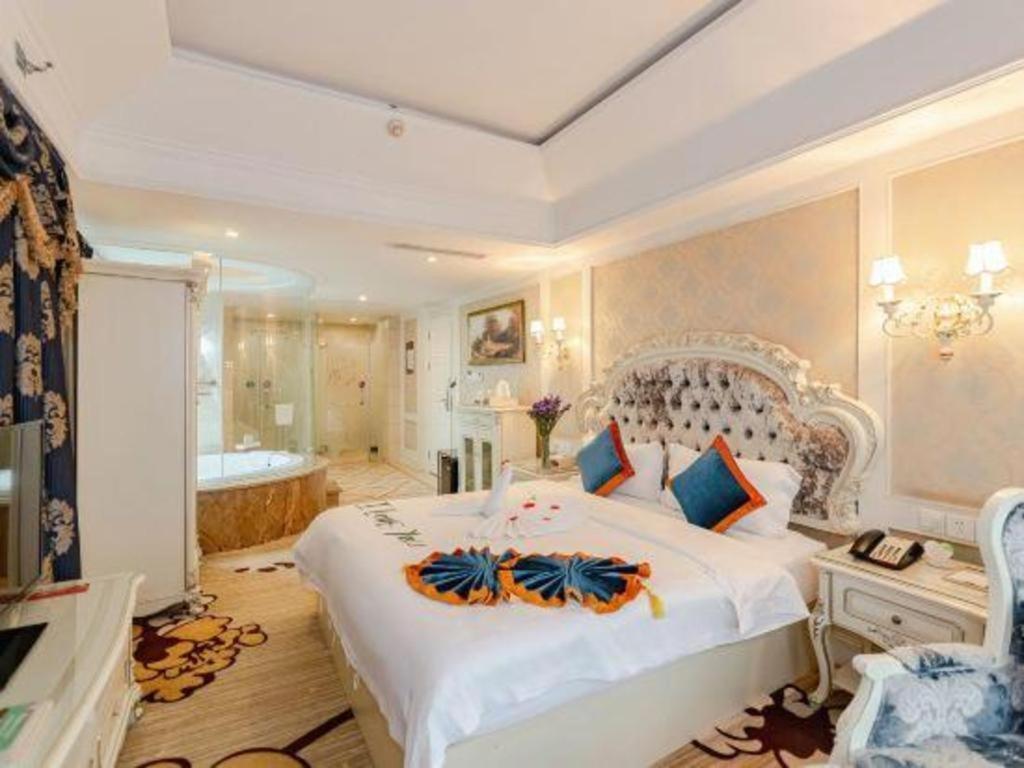 Chengdu French Theme Gold Palace Ngoại thất bức ảnh