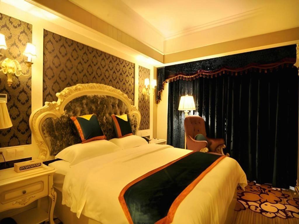 Chengdu French Theme Gold Palace Ngoại thất bức ảnh