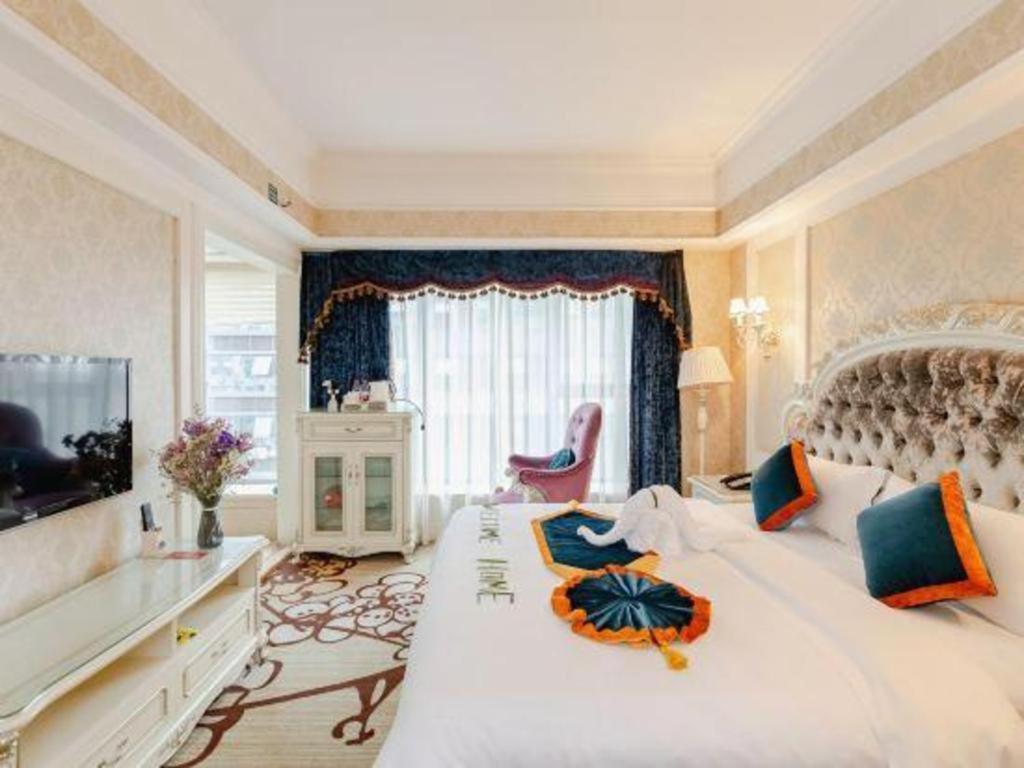 Chengdu French Theme Gold Palace Ngoại thất bức ảnh