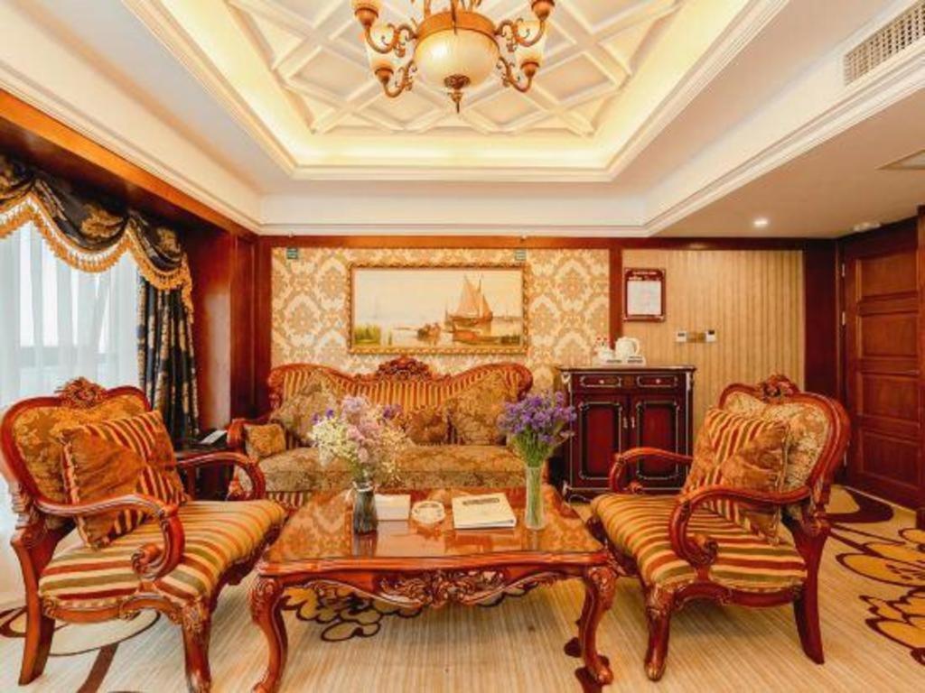 Chengdu French Theme Gold Palace Ngoại thất bức ảnh